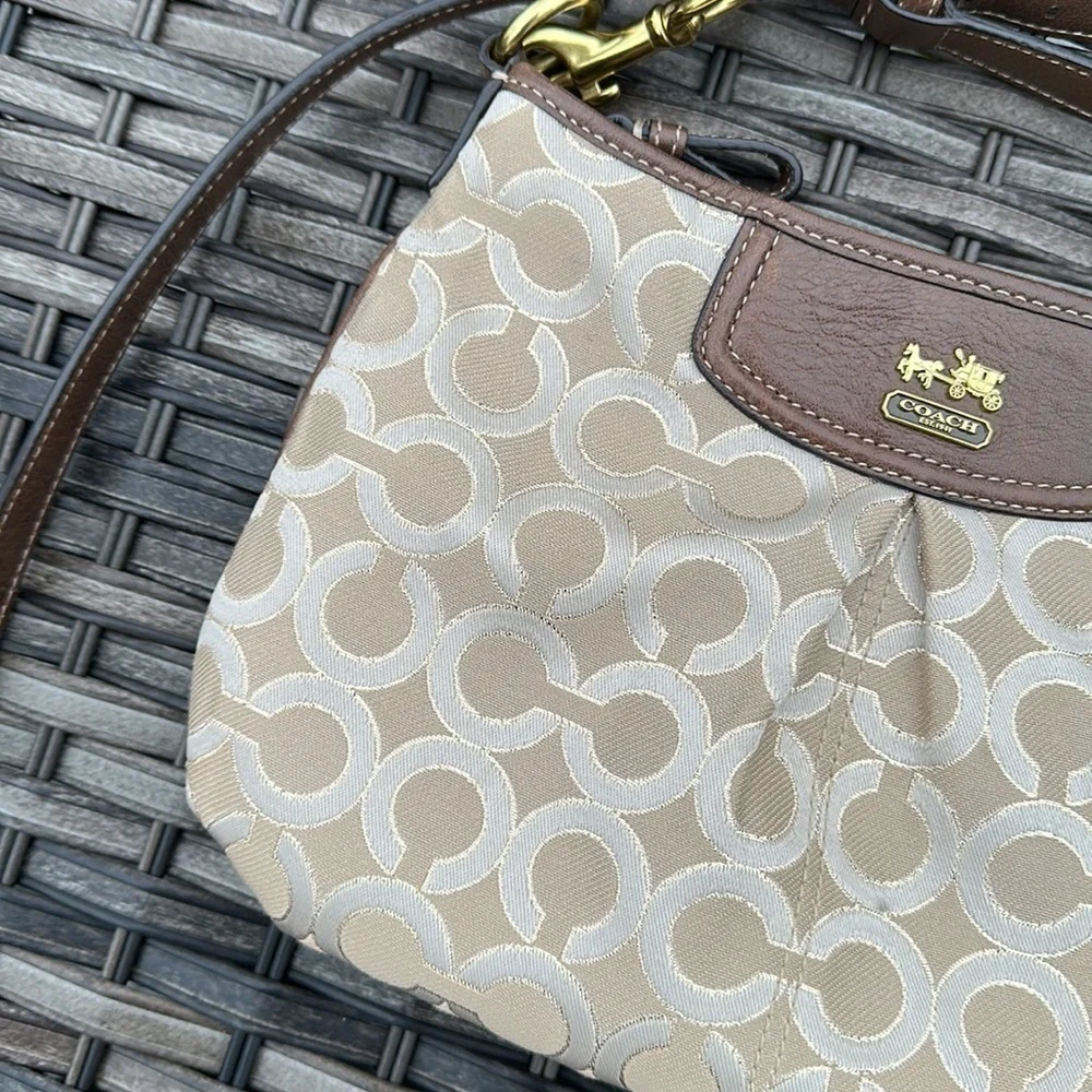 COACH Ashley Khaki & Gold Lurex Optic Art Swingpack Crossbody - Picture 7 of 16